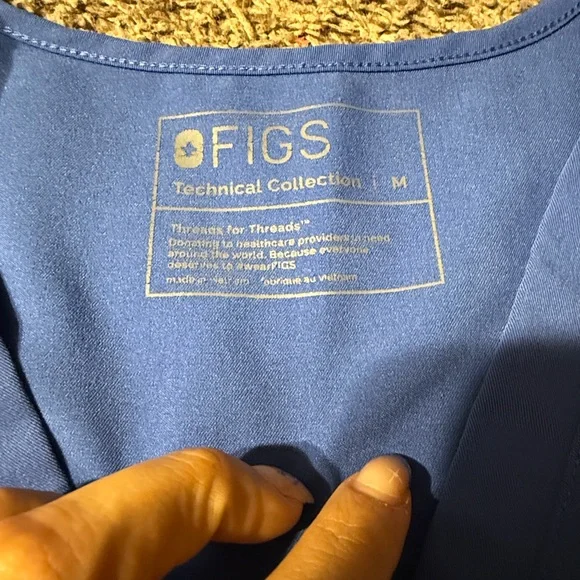 Figs Royal Blue Women's Short Sleeve Top - Picture 2 of 2